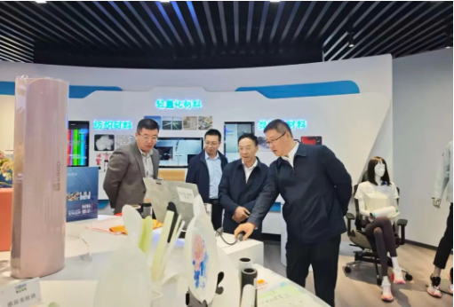 {7a565058-3661-47dc-b564-da4a063363f1} {7a565058-3661-47dc-b564-da4a063363f1}