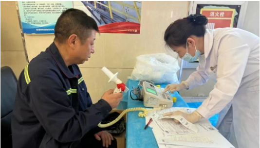 {08c844e7-1460-4b3a-82a1-6113748f22d3}